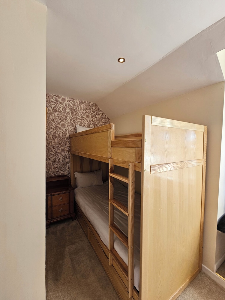 Comfy Loch room - Photo 3