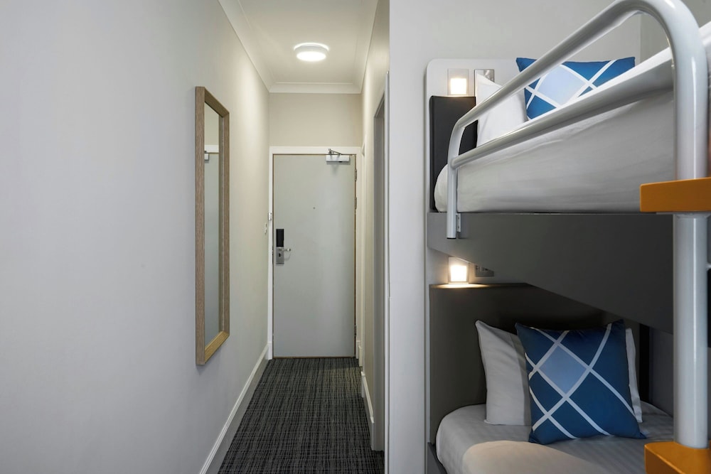 Room, 1 Twin Bed - Photo 2
