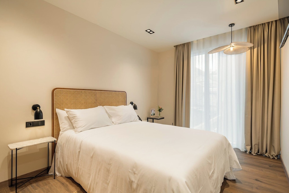 Classic Double or Twin Room - Photo 2