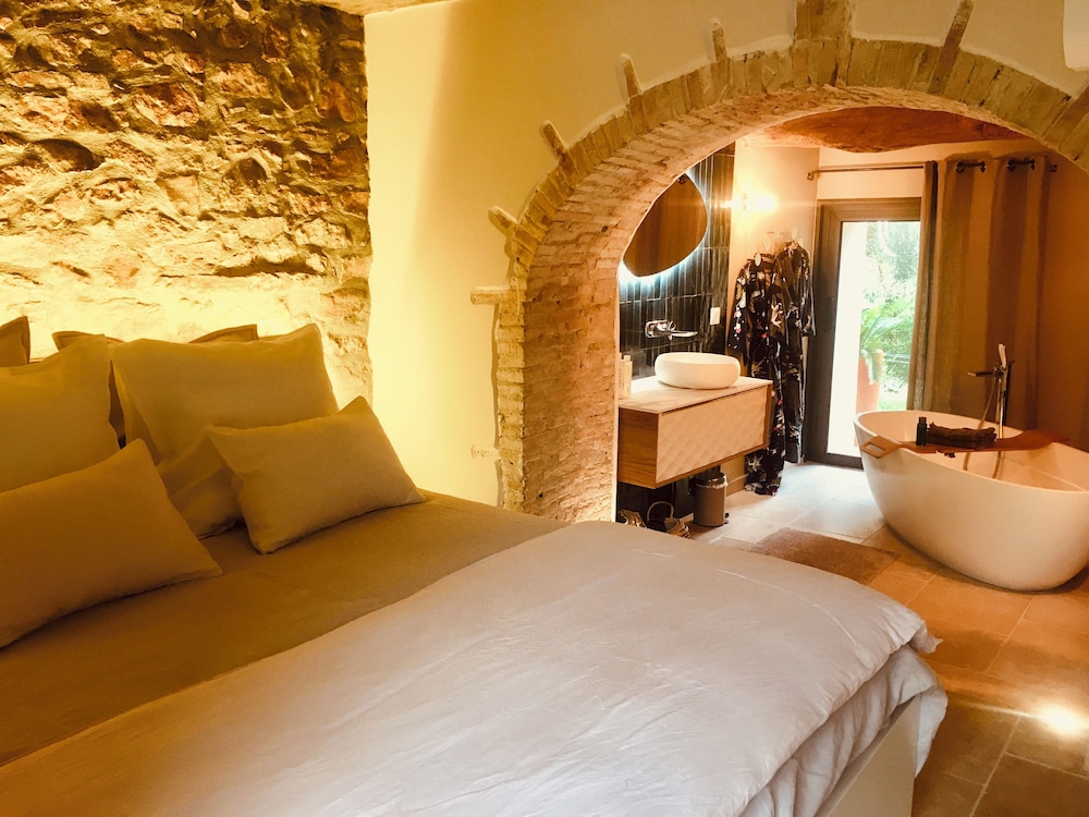 Premier Suite