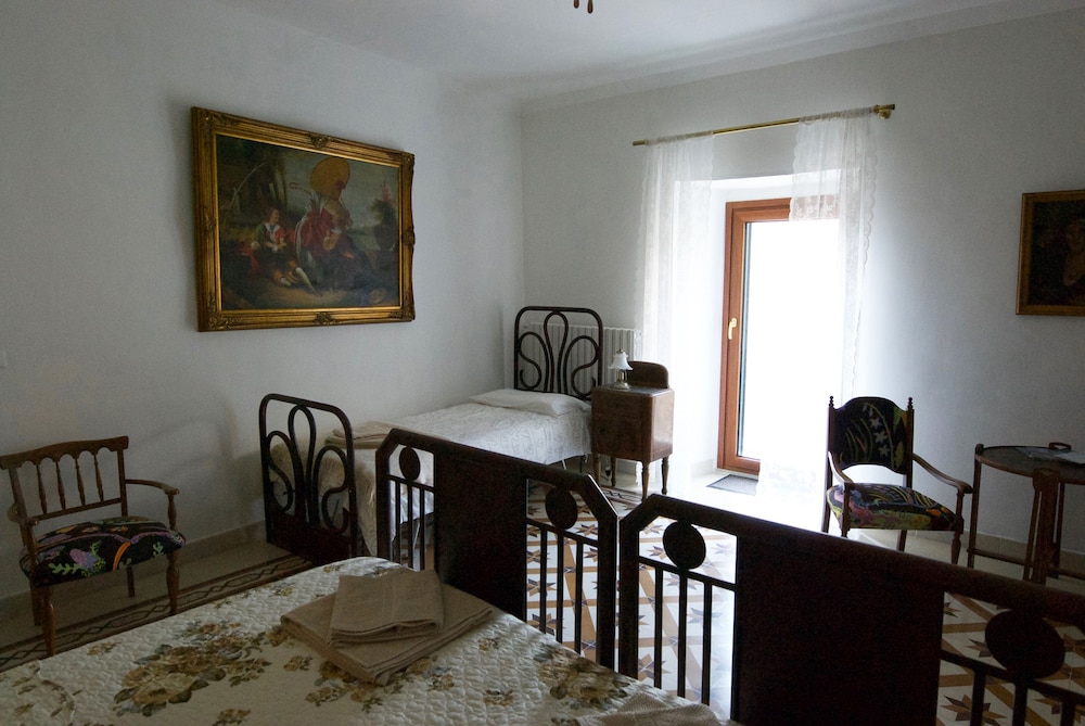 Family Room photo 1