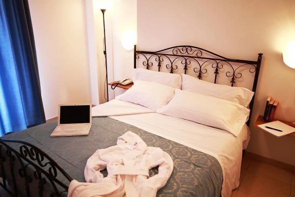 Quadrupla Standard, vista mare parziale