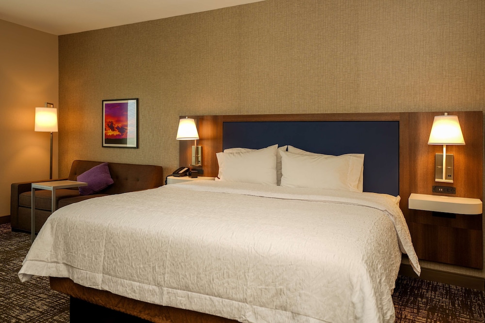 Studio, 1 King Bed, Accessible (Hearing) - Photo 4