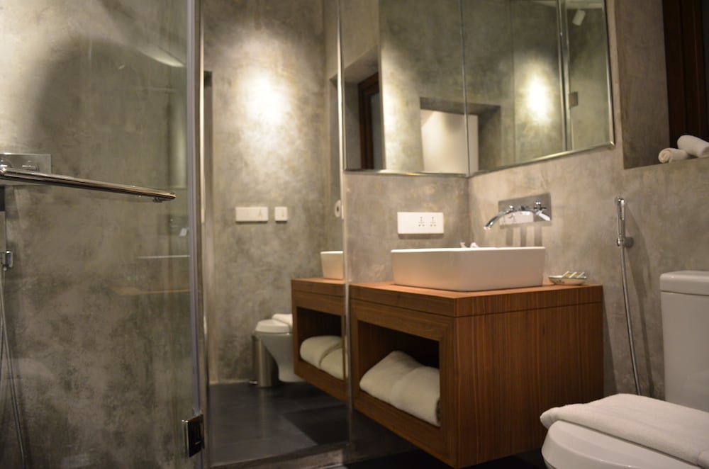 Royal Villa, 1 Double Bed, Private Bathroom, Garden View photo 2