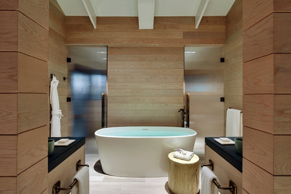 Suite, 2 Bedrooms (rosewood)