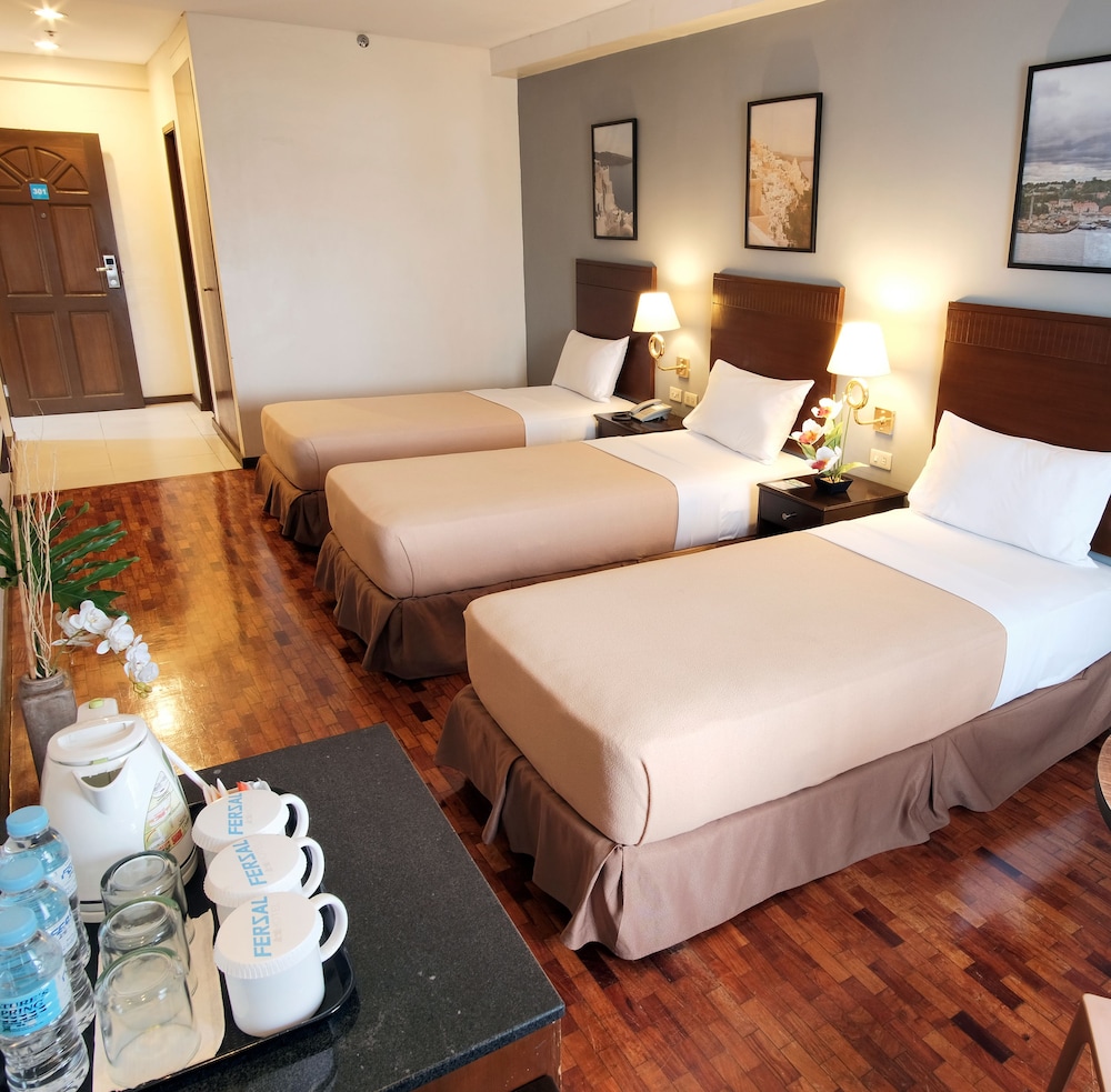 Deluxe Triple Room, 3 Twin Beds - Photo 7
