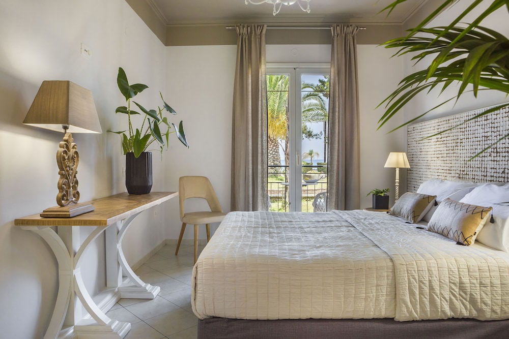 Superior Room with Sea View