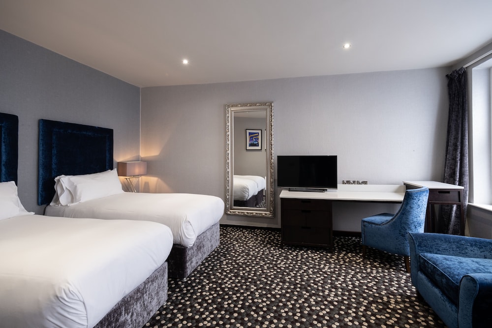 Classic Triple Room, Multiple Beds, City View