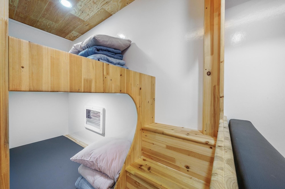 Basic Room, 1 Bedroom (Caravan5) - Photo 7