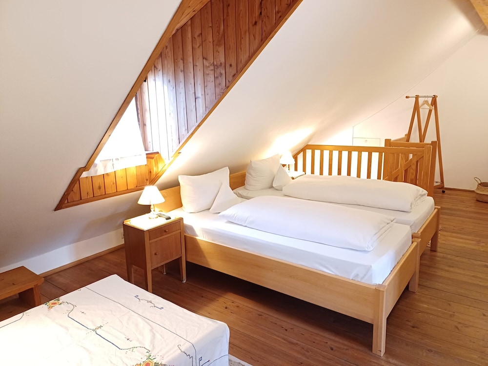 Comfort Double or Twin Room, Garden View