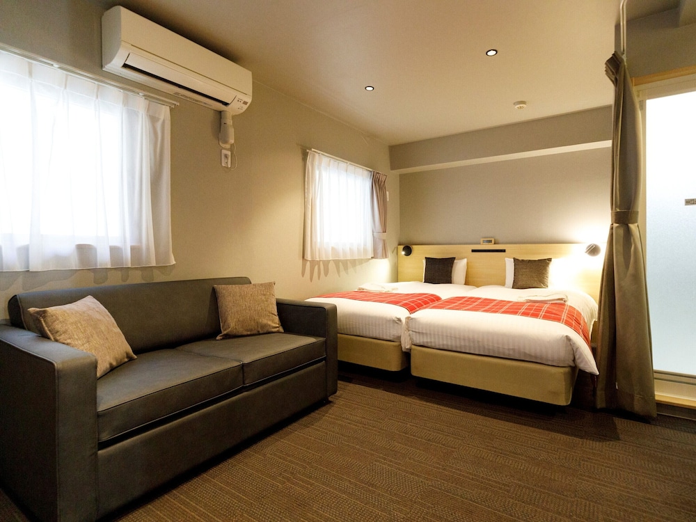 Deluxe Twin Room (for 3people), Non Smoking photo 1