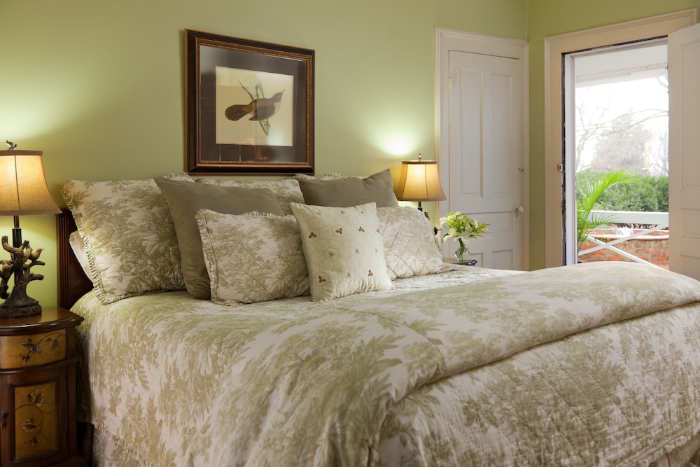 The Lightfoot Room