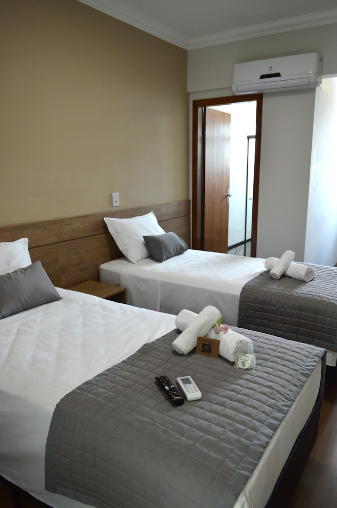 Superior Twin Room photo 3
