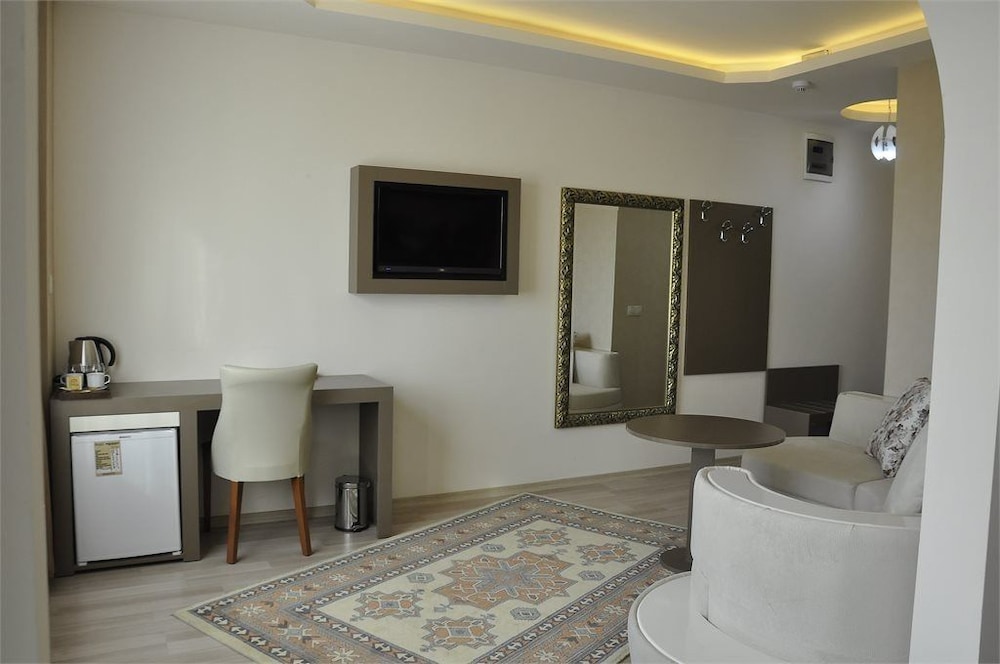 Standard Triple Room photo 3