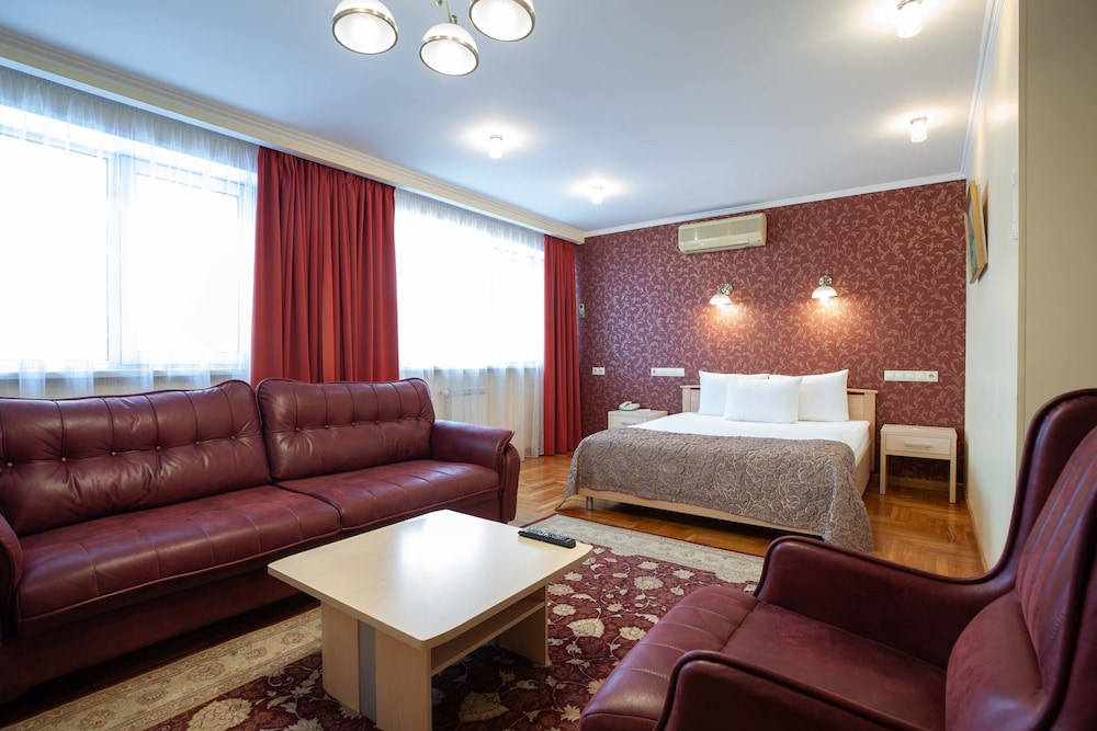 Comfort Room photo 2