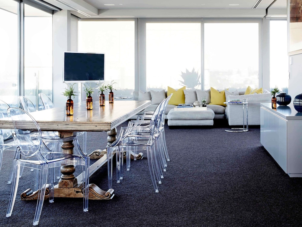 Penthouse (John Olsen Penthouse) thumbnail 6