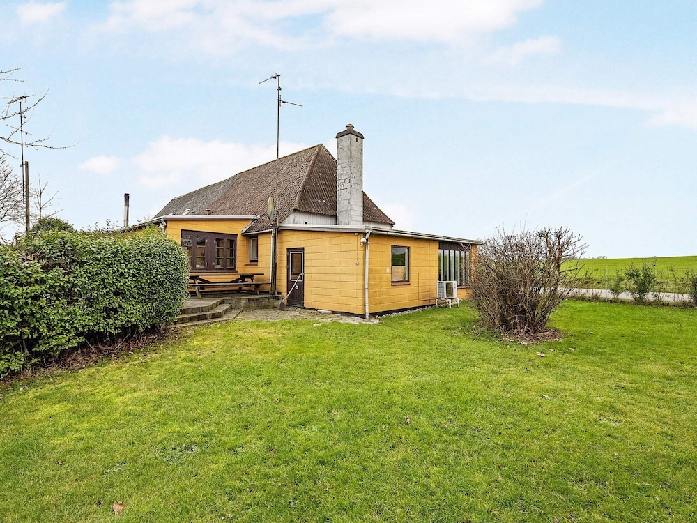 House photo 2