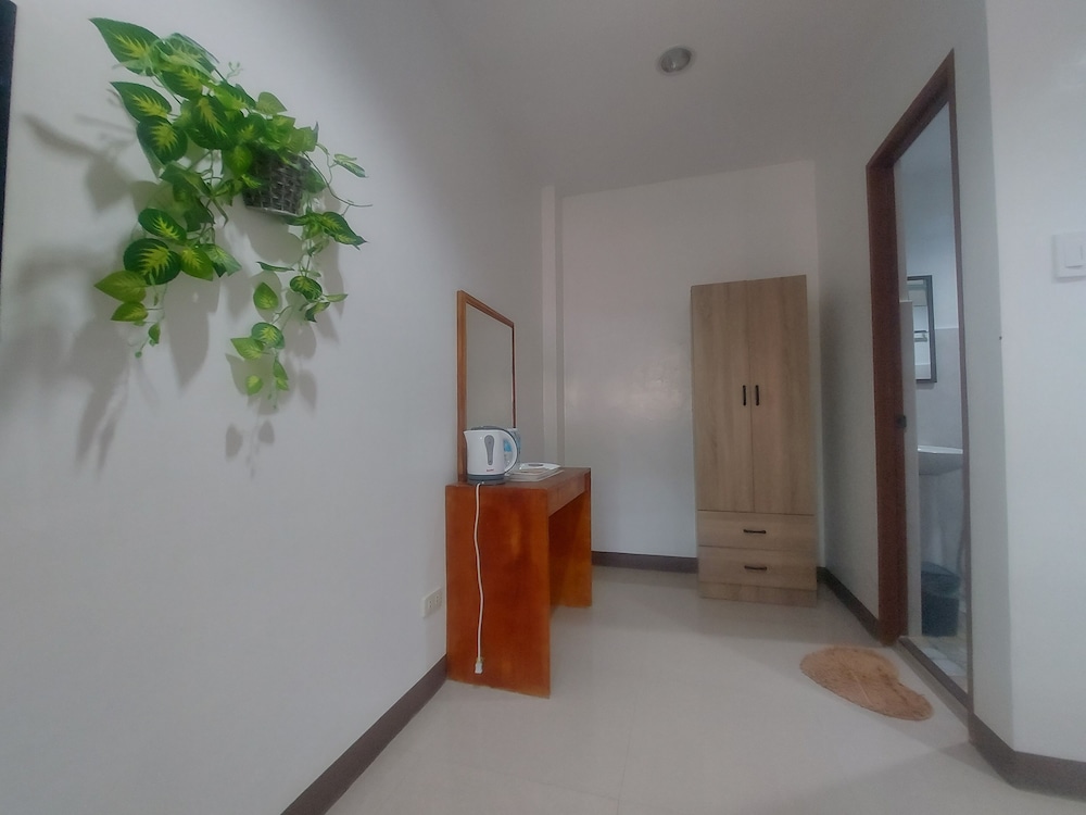 Standard Room photo 3