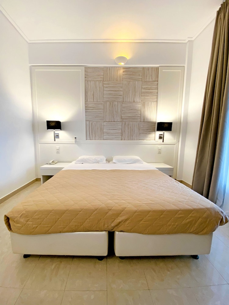 Standard Room - Photo 1