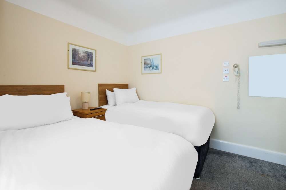 Standard Triple Room - Photo 3
