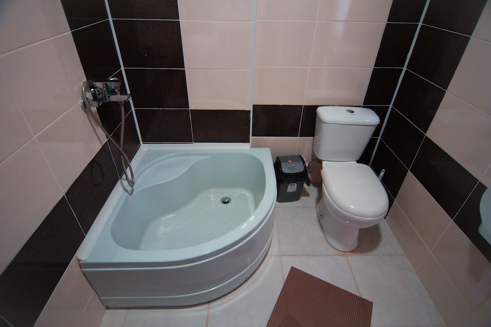 Standard Twin Room photo 3