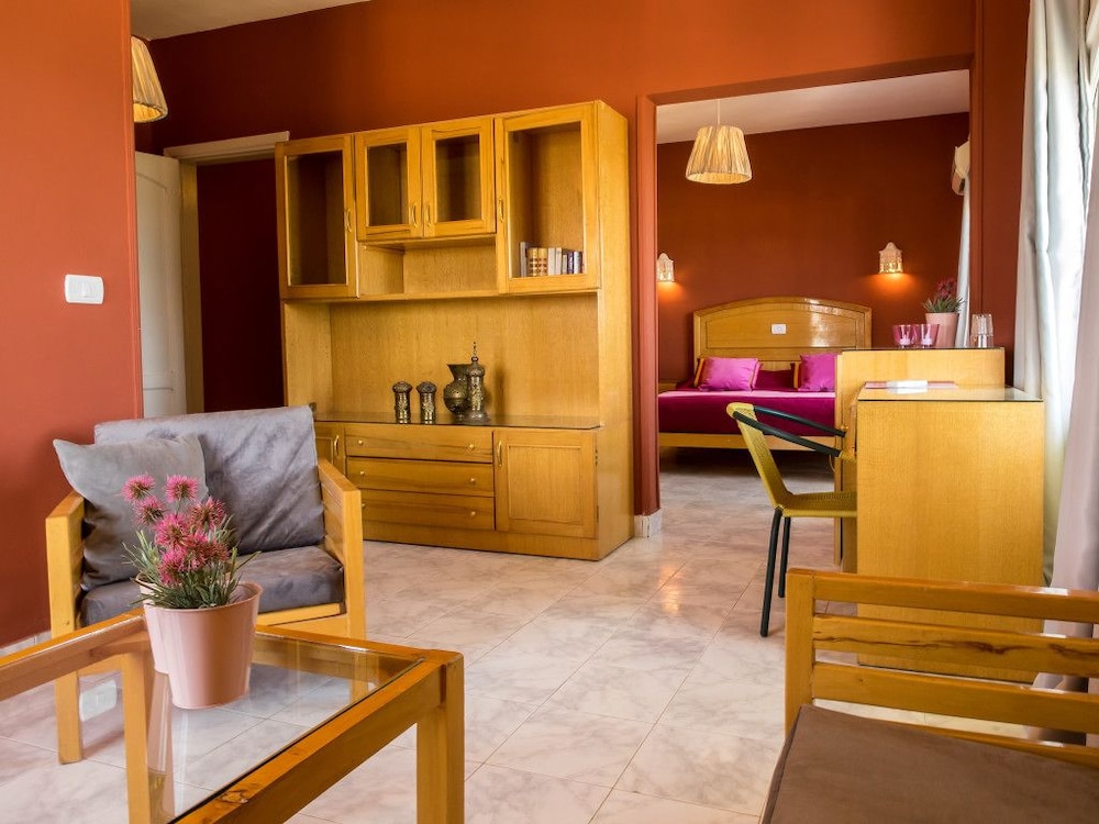 Suite photo 1