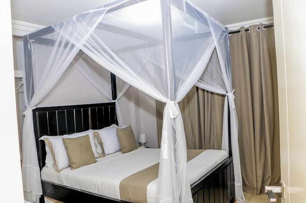 Deluxe Double Room, Garden View