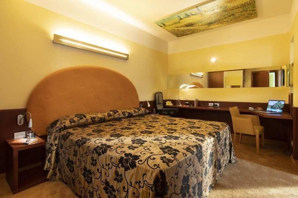 Romantic Double Room photo 2