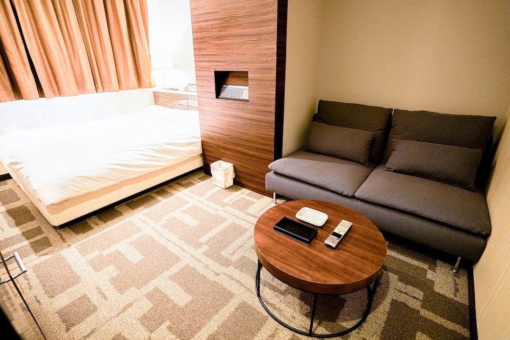 Standard Double Room, Smoking - Photo 4