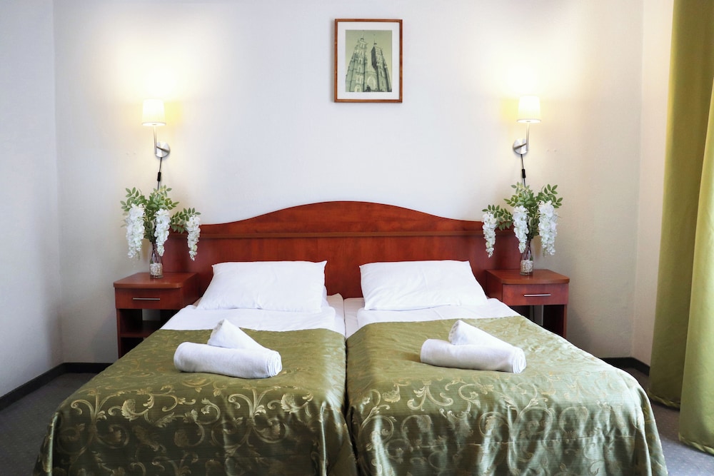 Standard Double Room - Photo 4