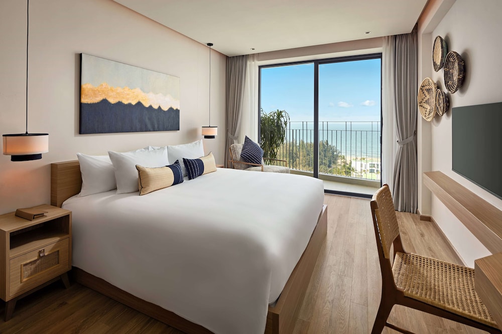 Superior Ocean View Twin - Photo 1