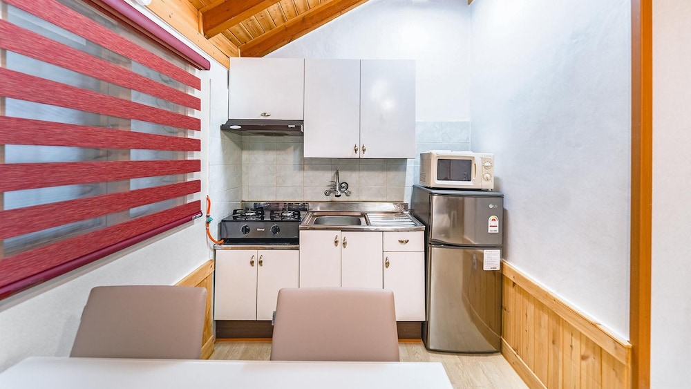 Basic Room, 1 Bedroom (101(PET)) - Photo 3