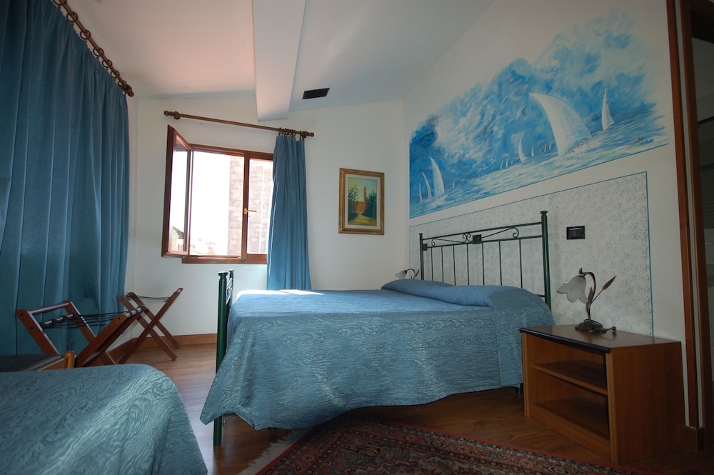 Premium Room photo 2