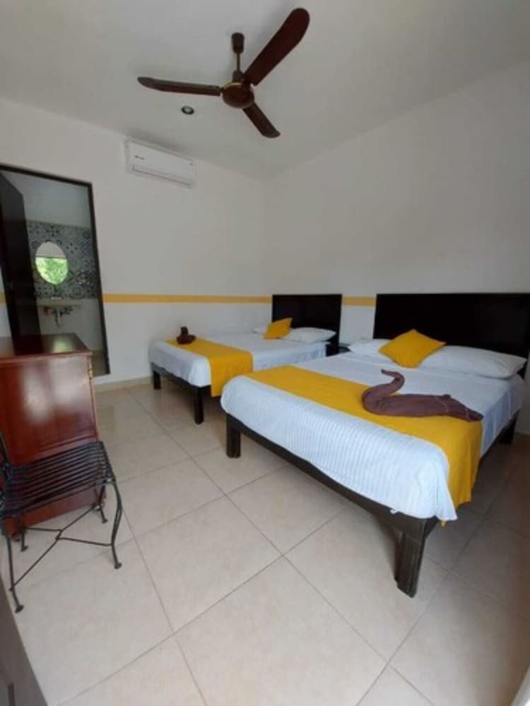 Basic Double Room photo 3