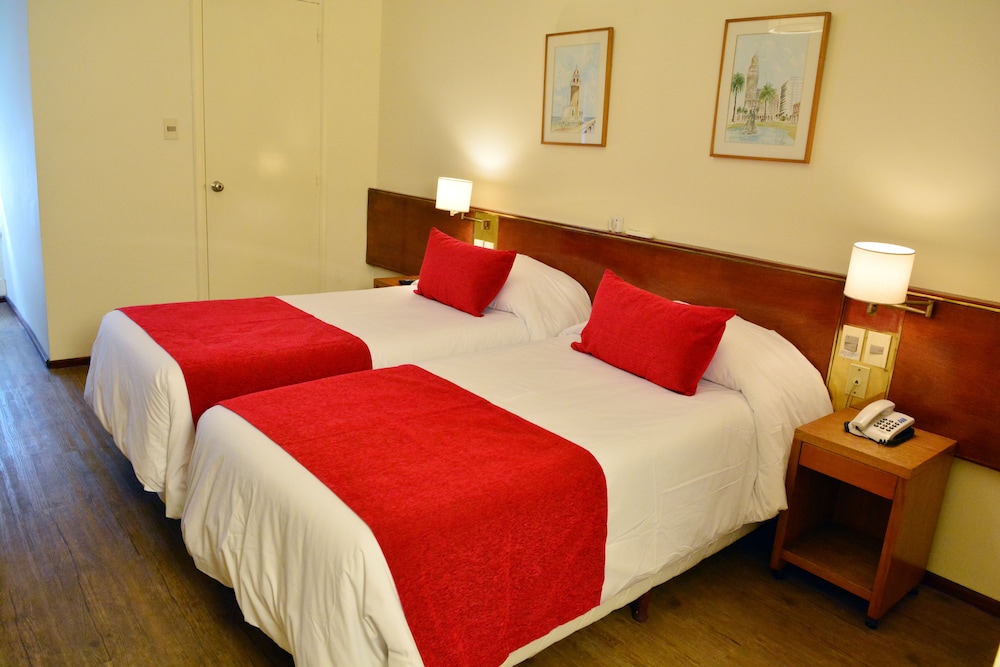 Triple Room, 3 Twin Beds photo 2