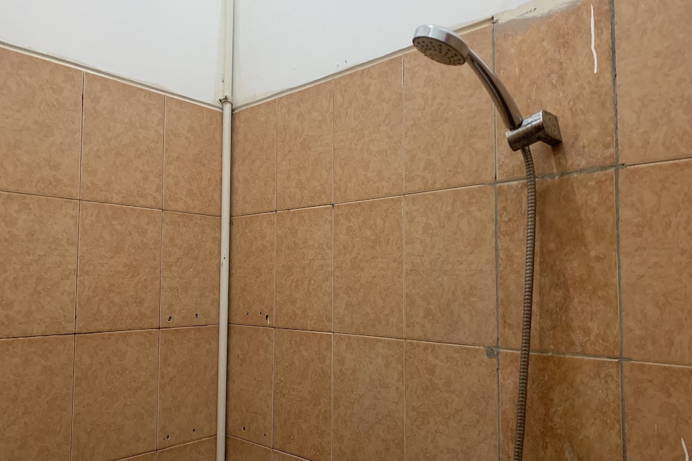 Standard Room - Photo 7