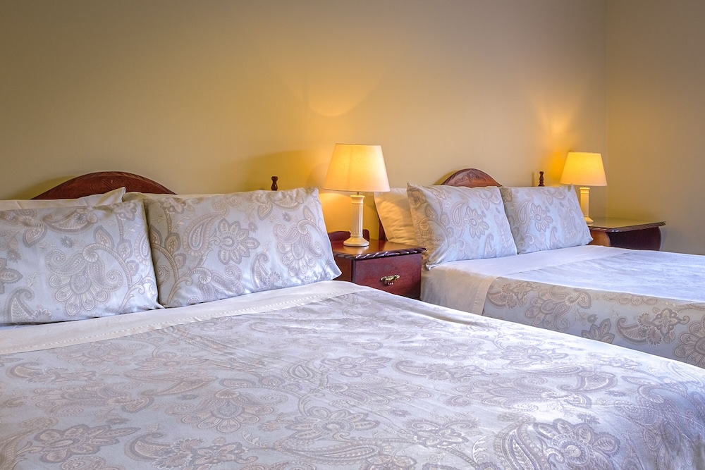 Deluxe Triple Room photo 2