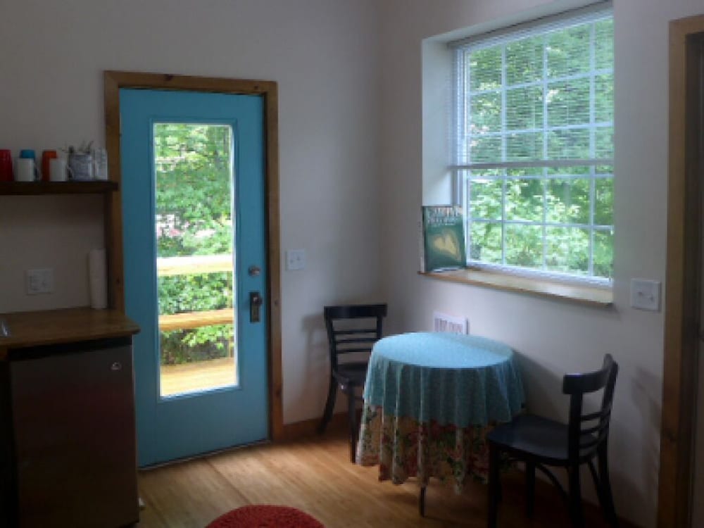 Studio, Private Bathroom, Garden View (Dove  house on Tannery br) photo 2