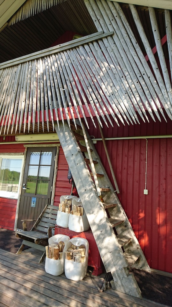 Basic Cabin, Sauna, Courtyard Area photo 2