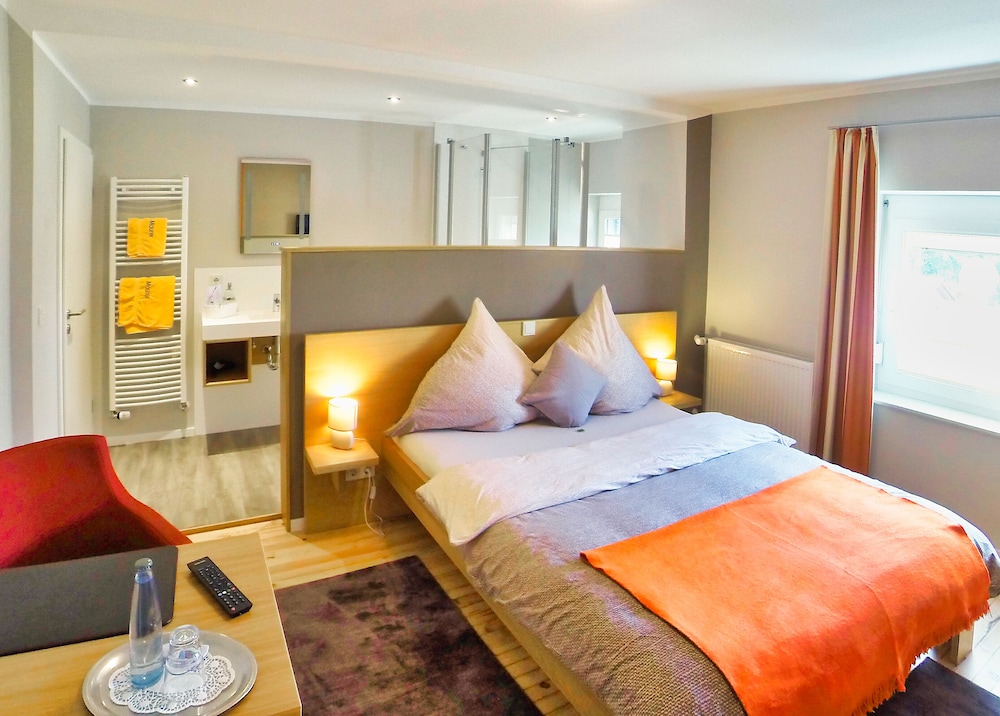 Deluxe Single Room photo 2