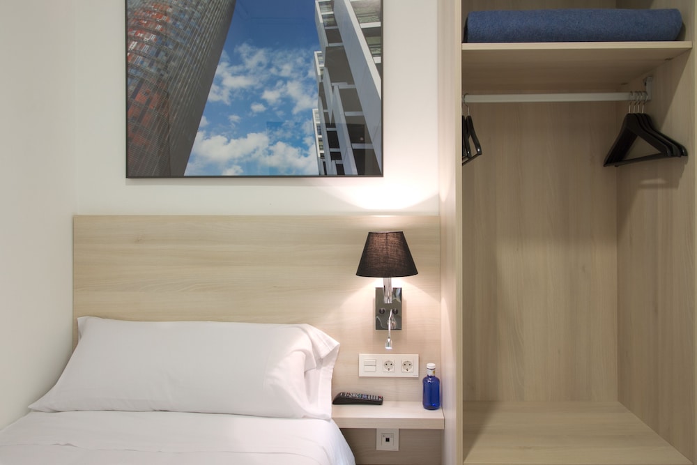 Standard Single Room photo 3