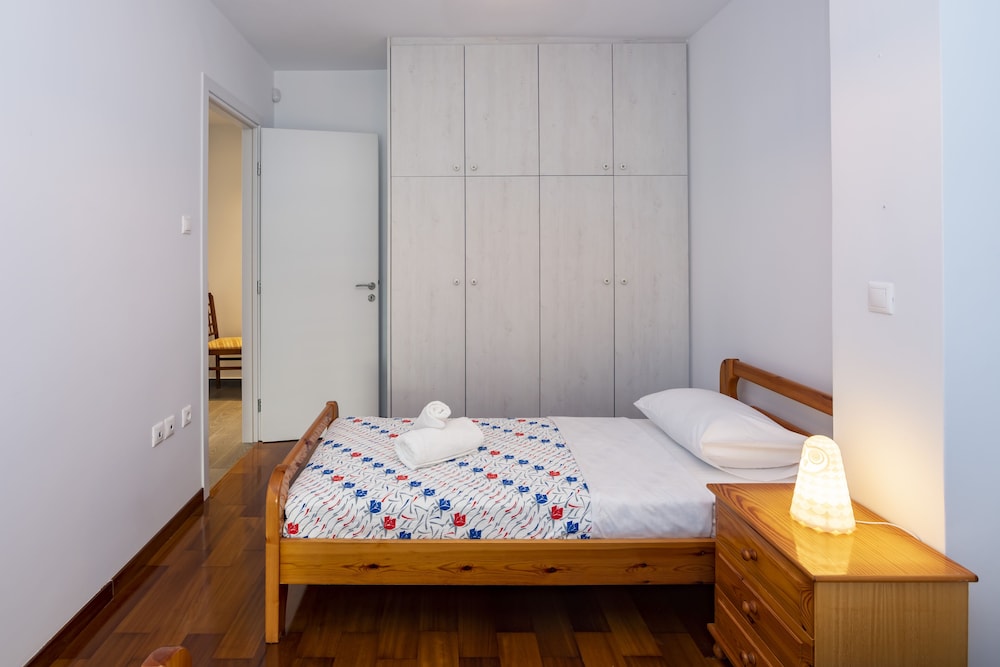 Family Apartment, 2 Bedrooms, Non Smoking, City View photo 2
