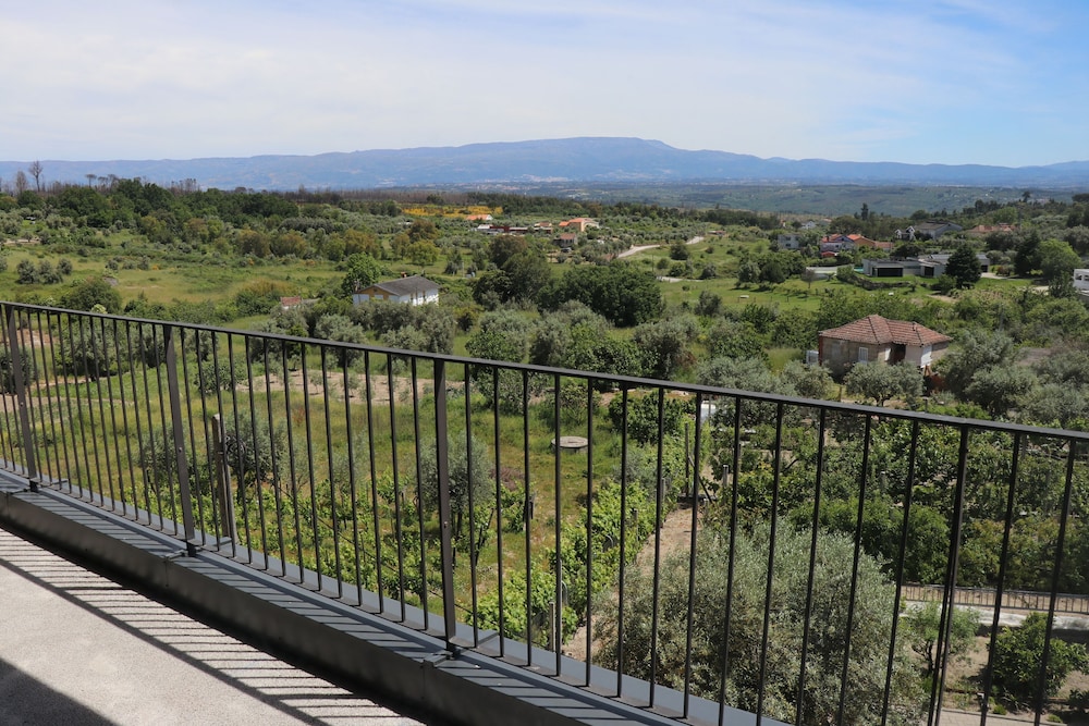 Suite with Balcony and Interior Jetted Tub with Mountain View photo 3