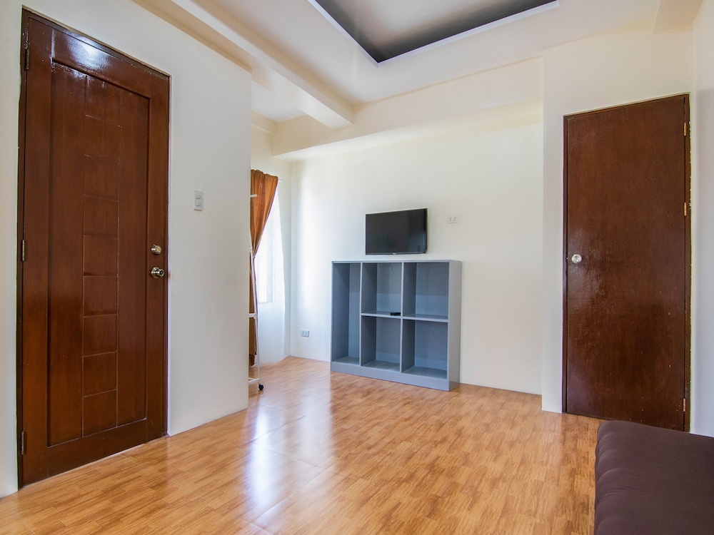 Suite - Photo 5