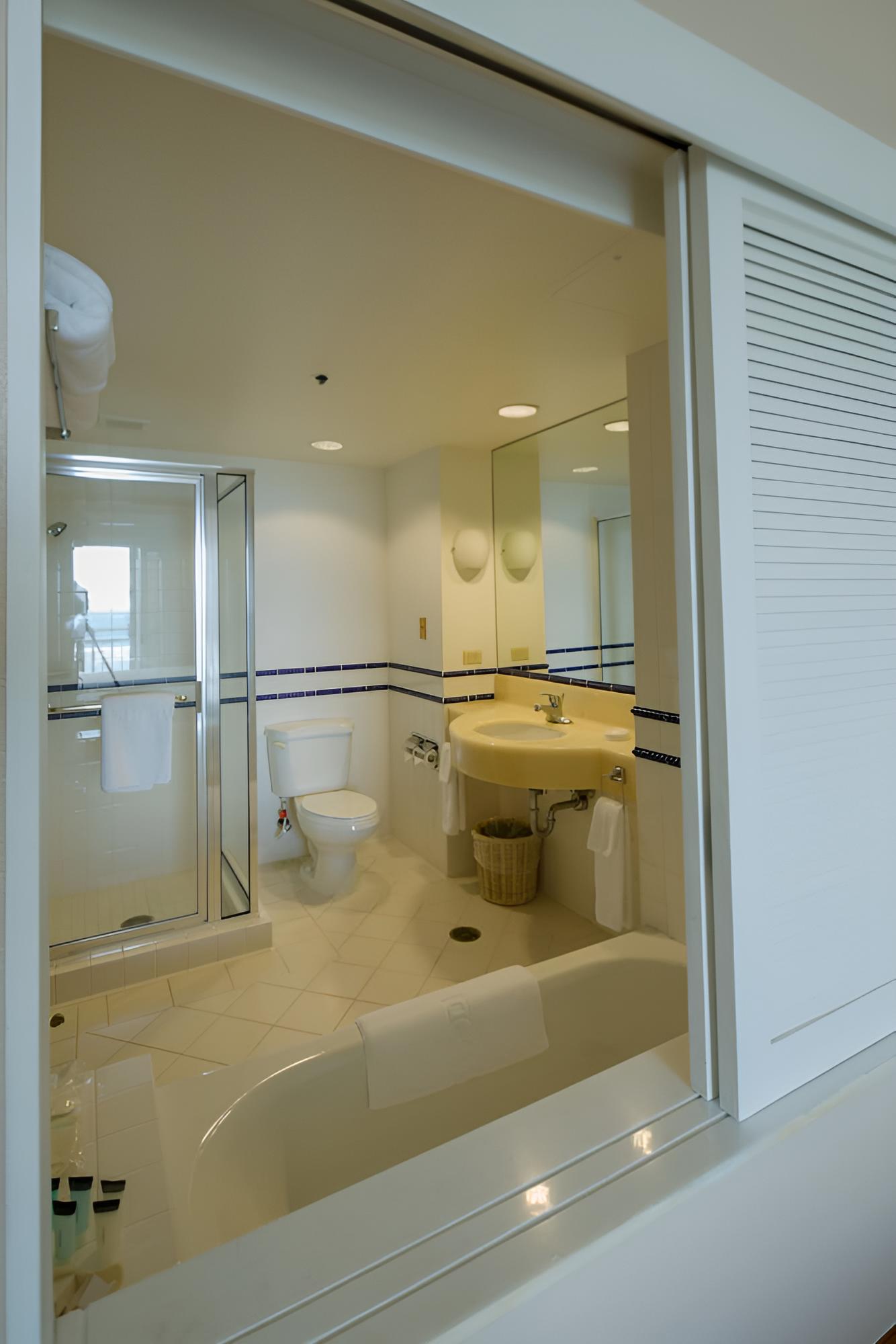 Ocean View Room photo 1