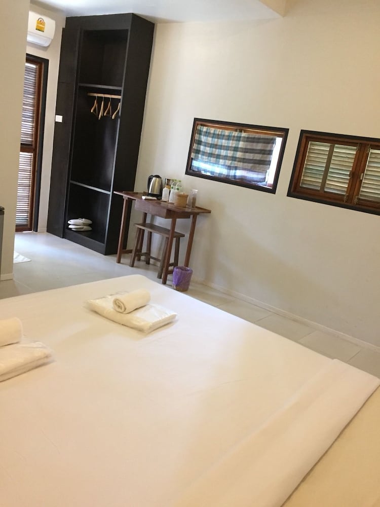 Standard Double Room photo 2