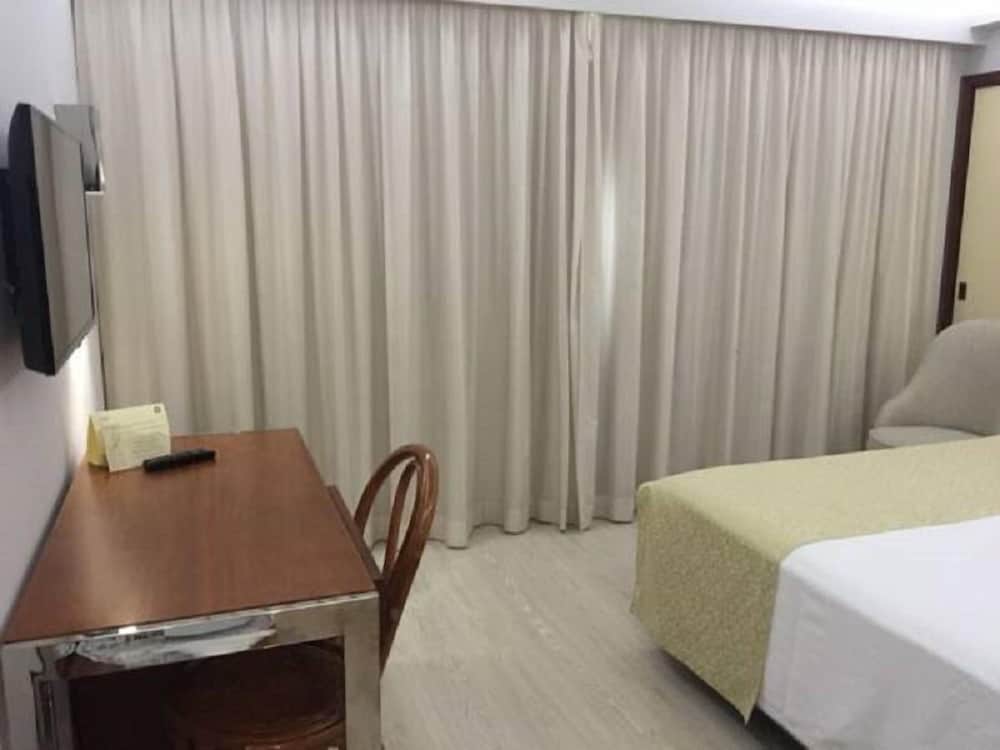 Basic Double Room without balcony - Photo 1