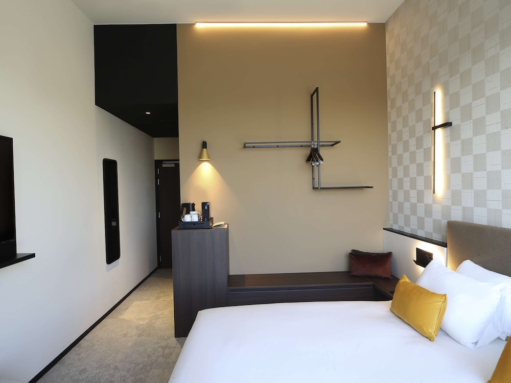 Classic Room, 1 King Bed (Citadel View) - Photo 4