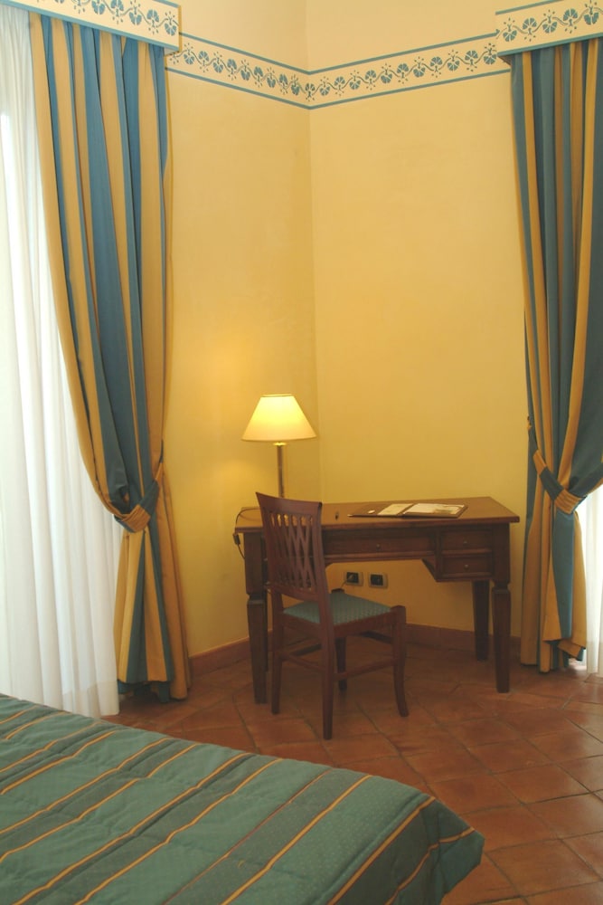 Superior Quadruple Room photo 3