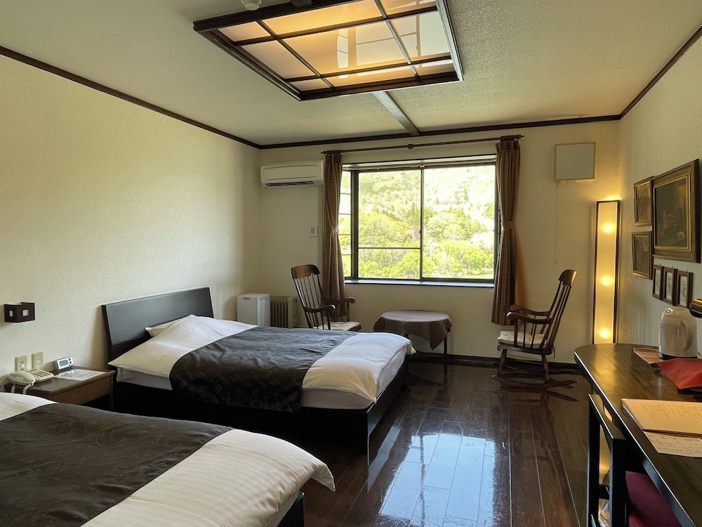 Deluxe Double or Twin Room, 2 Bedrooms, Non Smoking